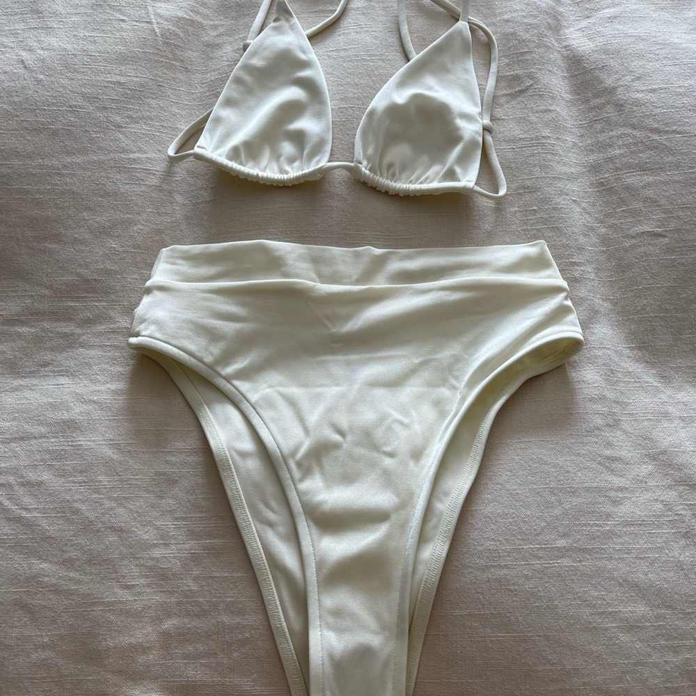 Sivan Ayla tan lines swim
